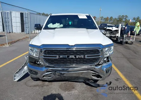 2022 Ram 1500 Big Horn z USA, uszkodzony, nr VIN 1C6RREFT4NN126536